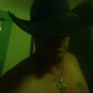 Meet your Posher, Chase burrow